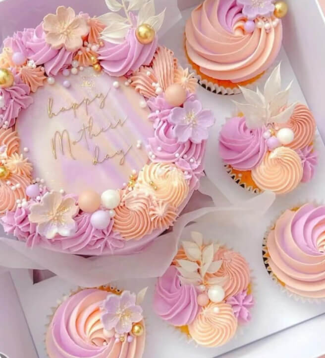 High Tea and Cake Decorating Class