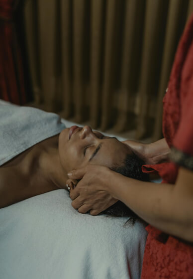 Indian Head, Neck, Shoulder and Arm Spa Treatment Workshop