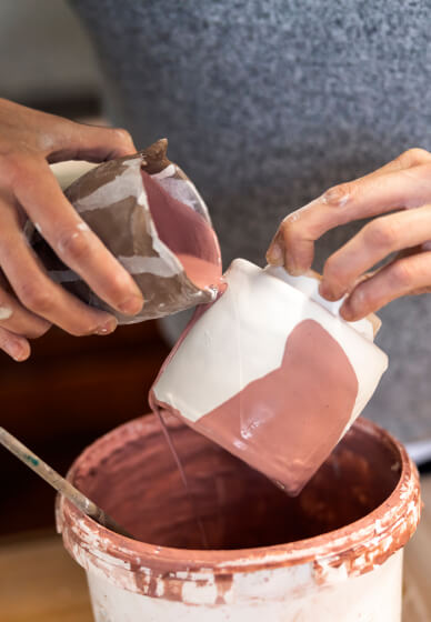 Introduction to Glazing and Underglazing Class