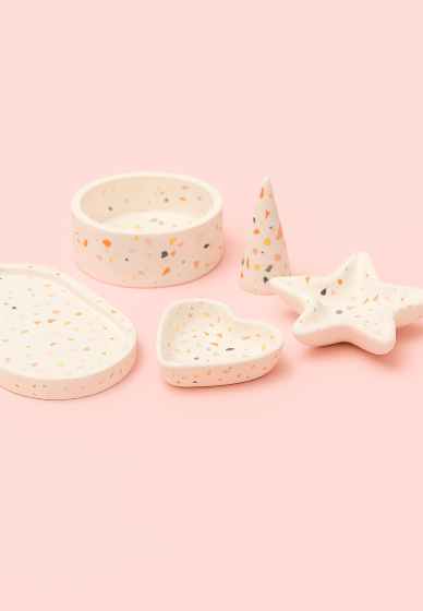 Jesmonite Casting and Sip Class