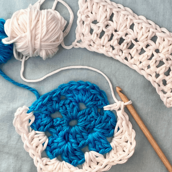 Bubble Duffel Bag Crochet Pattern - Change Path Crochet