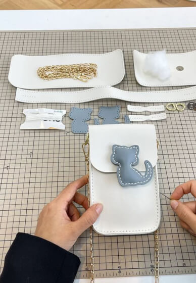 Leather Craft Workshop: Create Your Own Stylish Bag