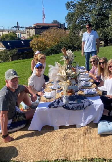 Luxurious Picnic Pop Up Experience