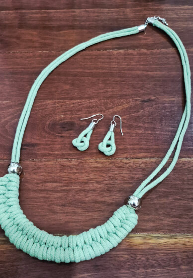 Macrame Necklace and Earrings Workshop