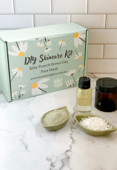 Make a French Green Clay Face Mask