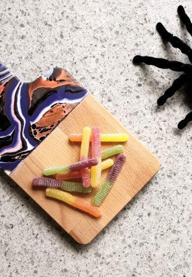 Make a Halloween Acrylic Art Serving Board Craft Kit