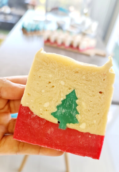 Make Christmas Tree Soap at Home