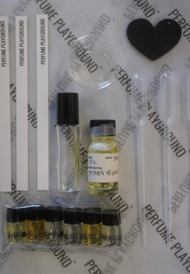 Make Your Own Perfume: Adults Perfume Kit