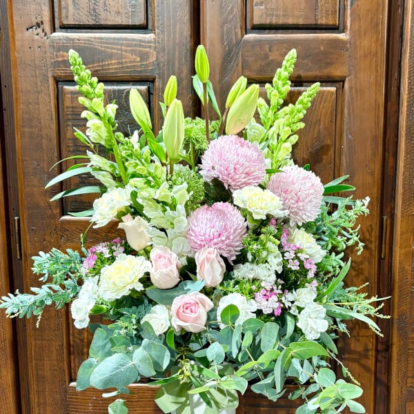 Mastering Flowers in Tall Vases - Perfect for Beginners