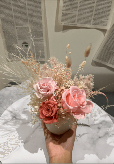 Mini Preserved Flower Arrangement Class