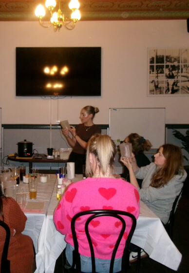 Mobile Candle and Sip Workshop