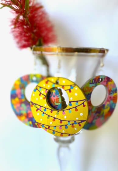 Mobile Paint and Sip Earrings Class