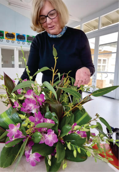 Modern Design Flower Arrangement