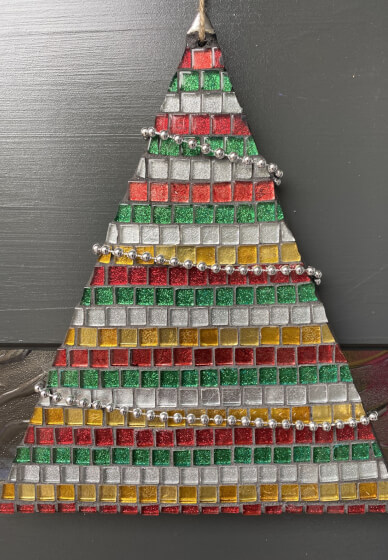 Mosaic Christmas Tree Hanging Workshop