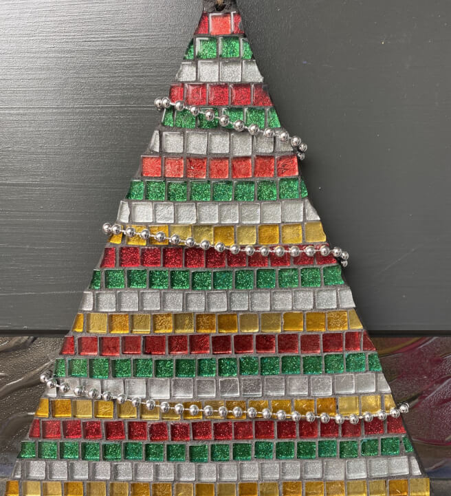 Mosaic Christmas Tree Hanging Workshop