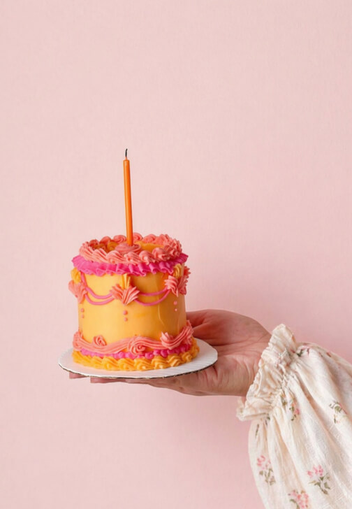Mother's Day Mini Retro Cake Decorating Workshop