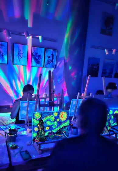 Neon Lights Paint and Sip Class: Van Gogh