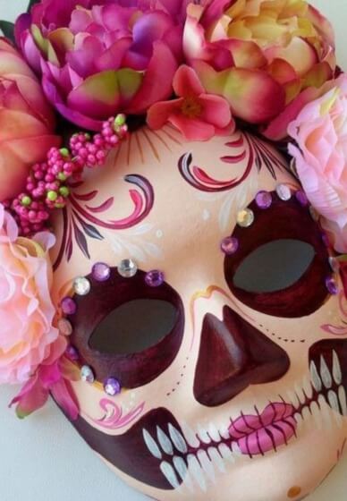 Paint a Day of the Dead Skull Mask