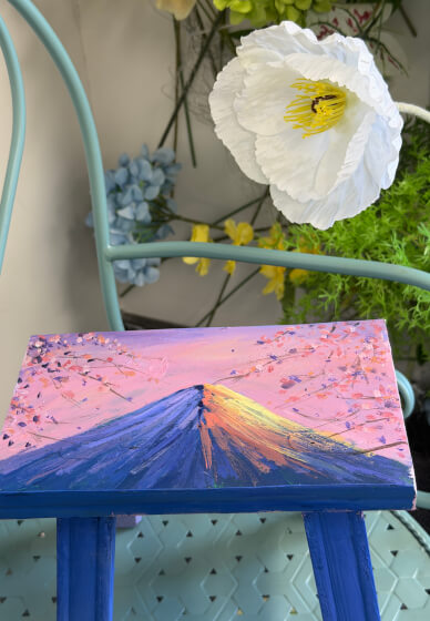 Paint&Sip on the Stool