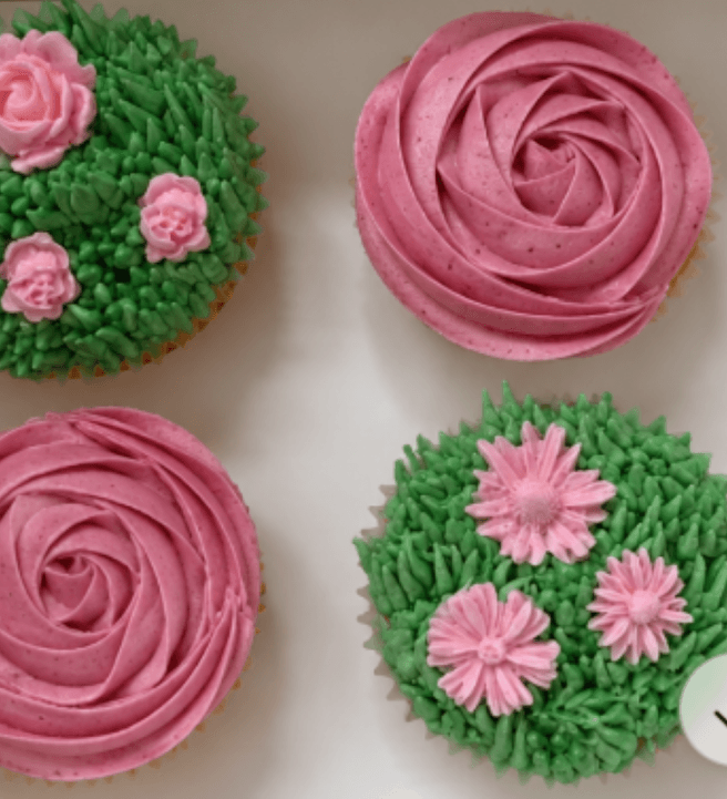 Parent and Child Cupcake Decorating Class