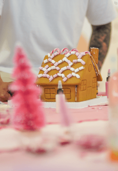 Pink Christmas Gingerbread House Making Course
