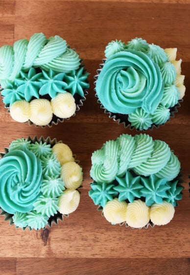 Piping 101: Learn to Decorate Cupcakes at Home