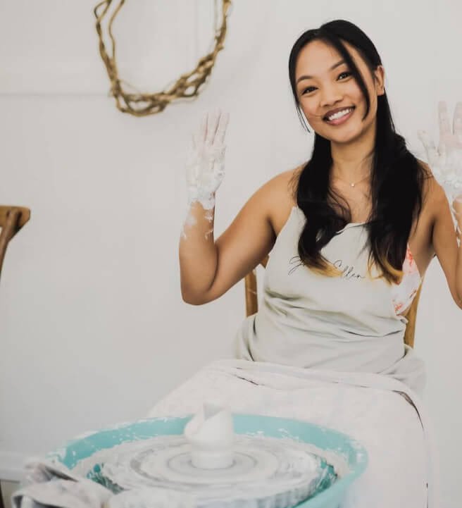 Porcelain Wheel Throwing Class