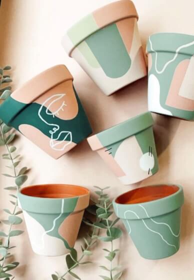 Pots, Plants and Prosecco Painting Experience