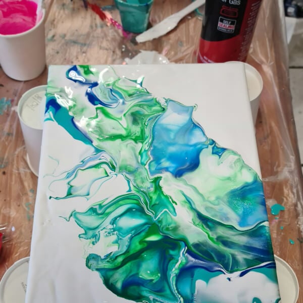 Canvas Paint & Sip: Acrylic Paint Pour