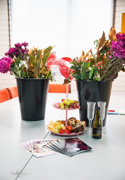 Prosecco and Florals for Mums Workshop