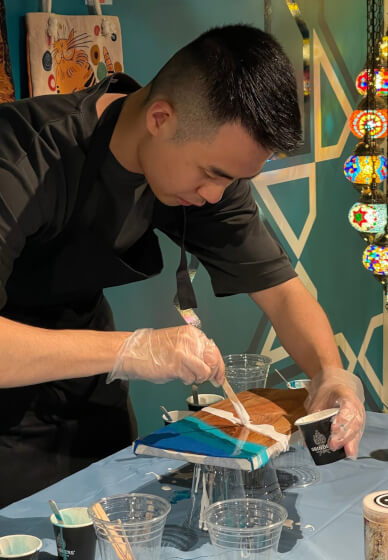 Resin Art Class Sydney: Cheeseboards and Coasters