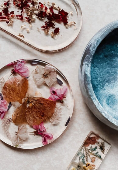 Resin Art with Dried Flowers and Gold Leaf Workshop