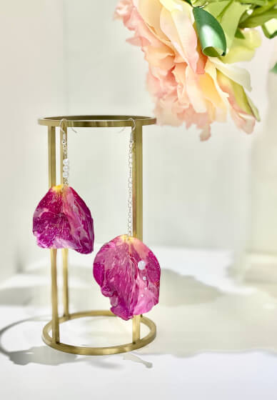 Resin Earrings Workshop with Real Flowers