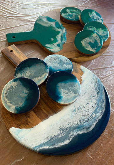 Round Chopping Board with 4 Coaster Resin Workshop