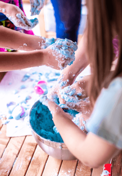 School Holiday Bath Bomb and Bath Slime Workshop for Kids