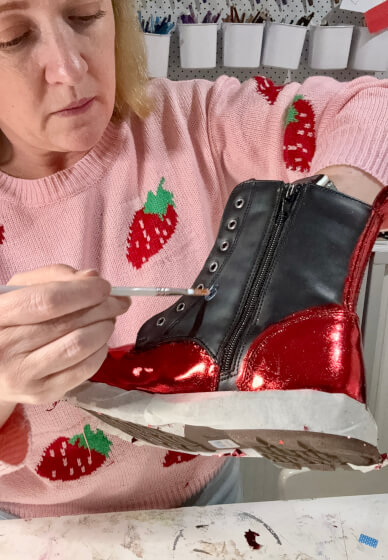 Shoe Customisation Workshop: Sparkle Soles