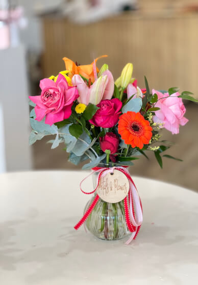 Sip and Bloom Workshop: Flower Vase