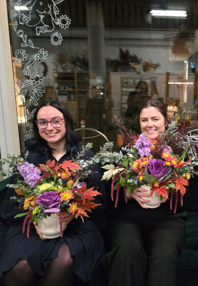 Sips and Snips Floristry Workshop: Vase Arrangement