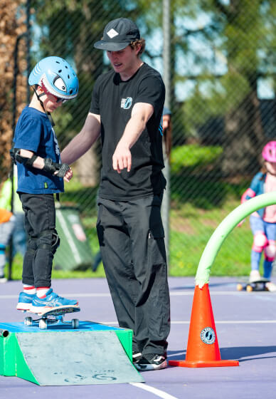 Skateboarding Lesson in Bondi Beach