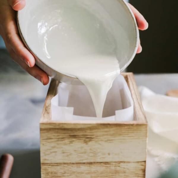 Soap Making and Sip Class Brisbane Events ClassBento