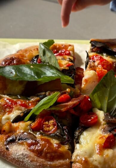 Sourdough Pizza Masterclass: The Art of Gut-Friendly Crust