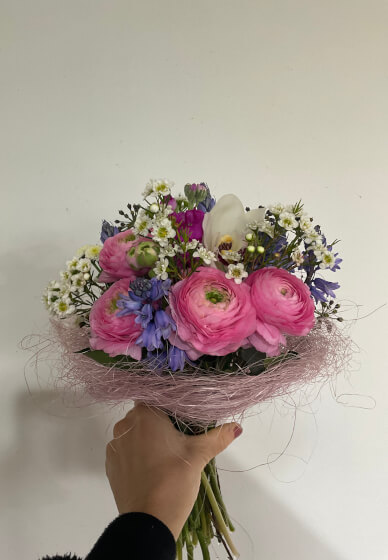 Spring Bouquet Making Workshop for Beginners