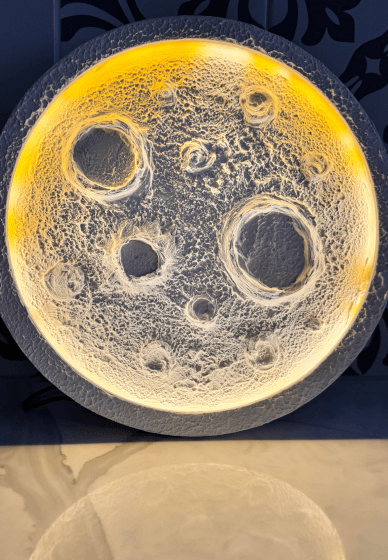 Textured Moon Lamp Painting Workshop for Beginners