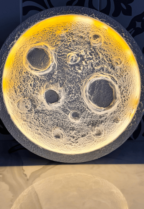 Textured Moon Lamp Painting Workshop for Beginners