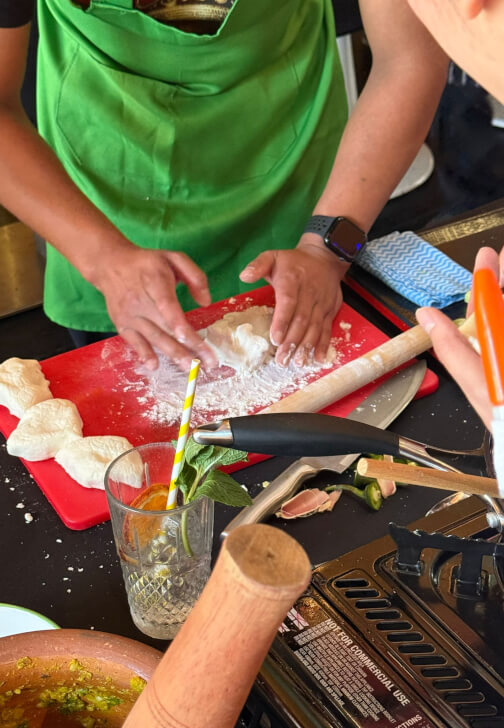 Thai Cooking Master Class: Green Curry Prawns and Thai Roti