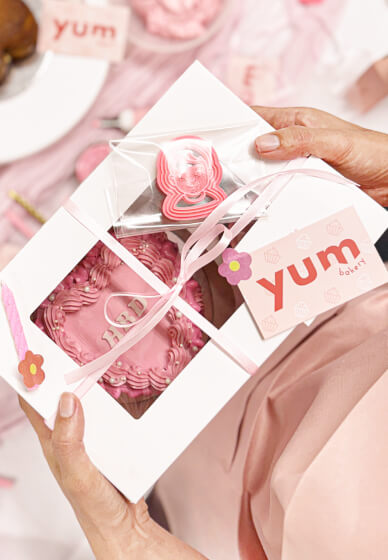 Vintage Cake Decorating Class