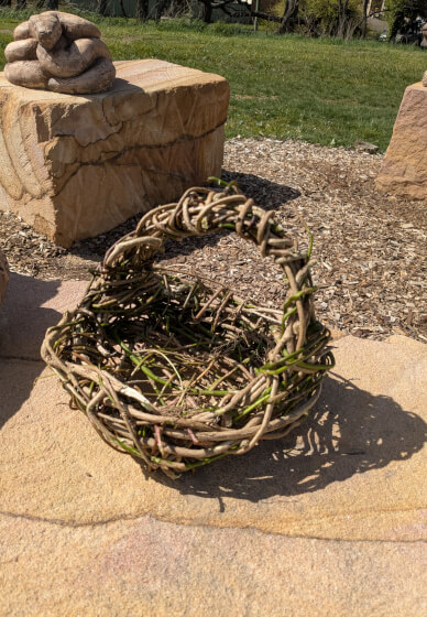 Weaving with Weeds Outdoor Workshop