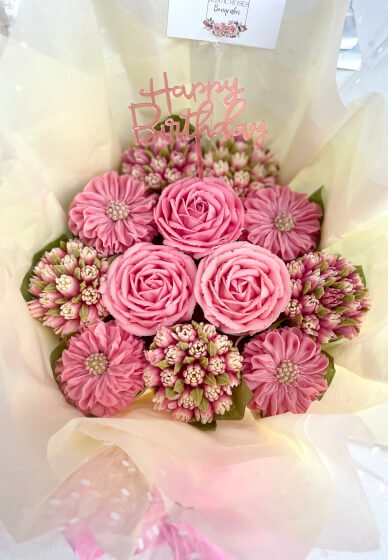 1:1 Buttercream Floral Bouquet Workshop