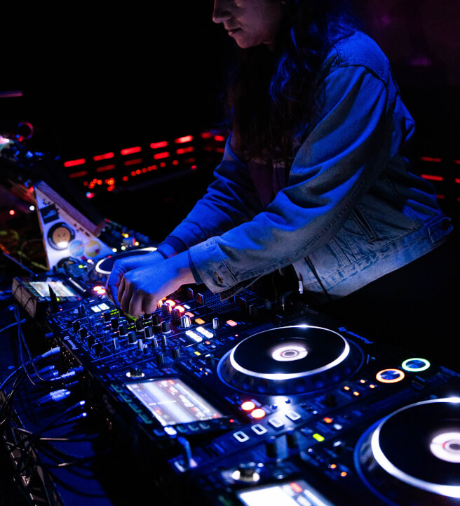 1:1 DJ Course with Ish Anja