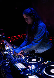 1:1 DJ Course with Ish Anja